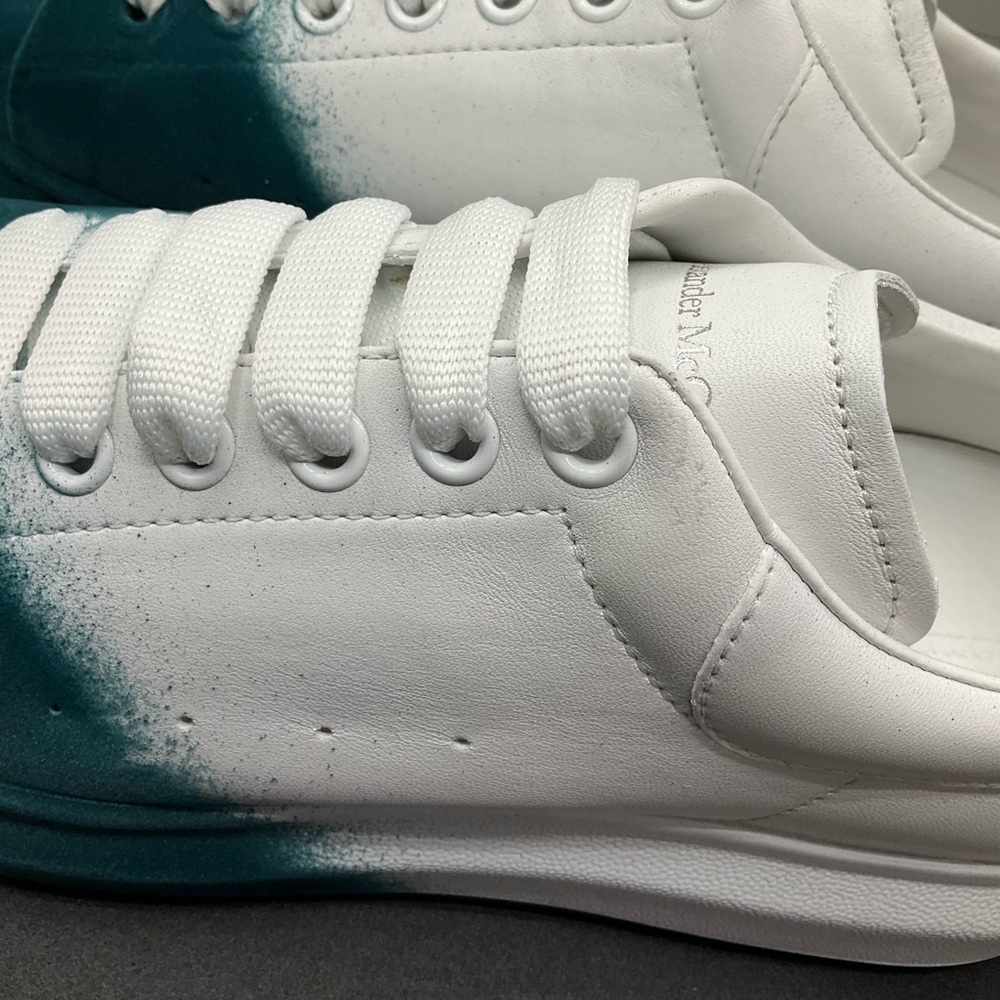 Alexander McQueen Men’s Oversized Sprayed Sneakers Size 11 NWB AUTHENTIC - Picture 9 of 10